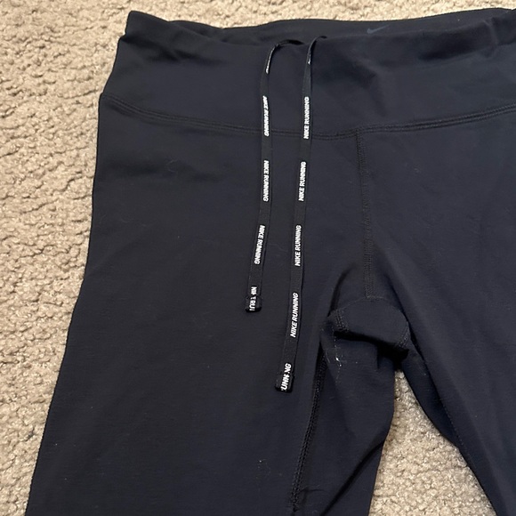 Nike Womens Pull On Dri-Fit Joggers with Silver Reflective Black Stripes Size M - Picture 4 of 7